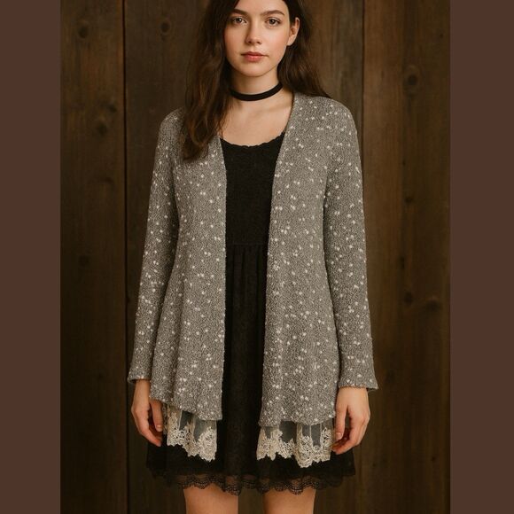 Womens Open Knit Fairy Grunge Cardigan M Soft Romantic Ethereal Lace Grandma - Picture 1 of 8